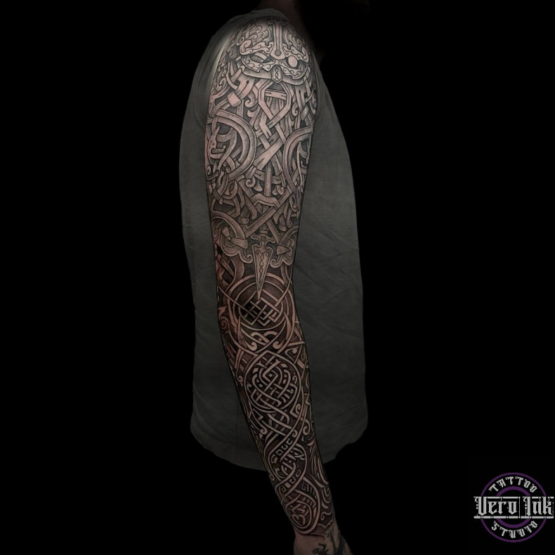 Men Celtic pattern sleeve, photo - Tattoo Studio Vero Ink