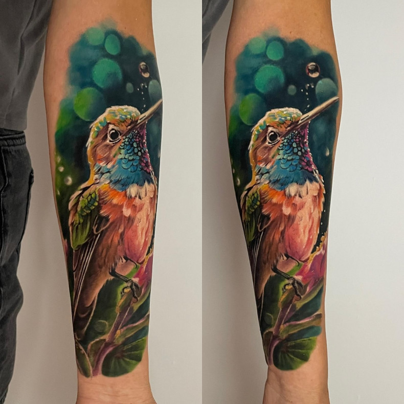 Arm bird realism, photo - Tattoo Studio Jack Galan Art Studio