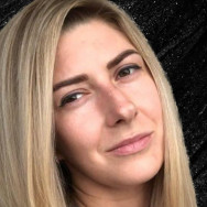 Manicurzysta Oksana Katowice,Zawiszy Czarnego, 9