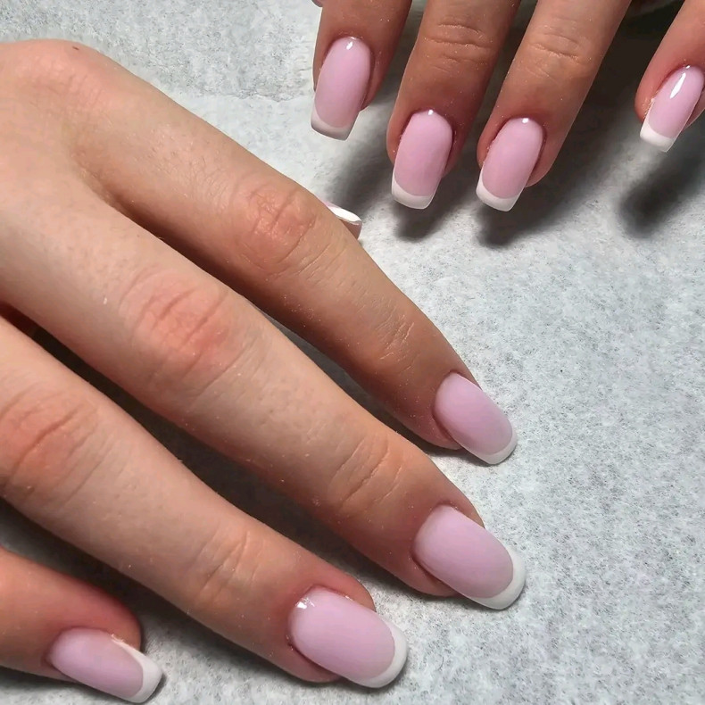 Różowe letnie french francuski manicure, photo - Podolog Tatiana Kotsar