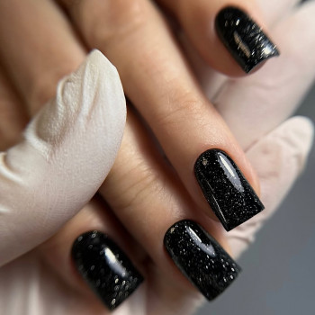 Manicure Klasyczny (Higieniczny)
                    Nail Salon FOTINA Nails Wroclaw