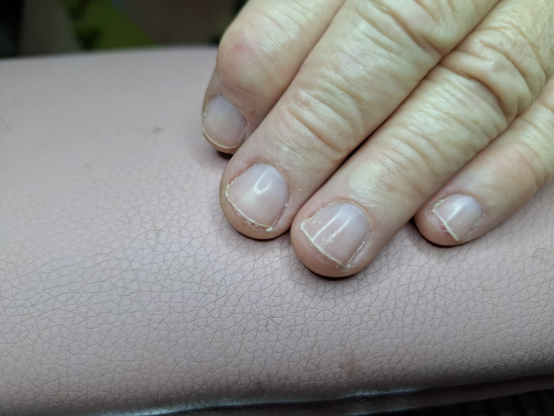 Manicure japoński
                    Maniküre Olena Mishuk Warsaw
