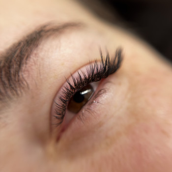 Przedłużanie rzęs 3:1 Efekt mokry + Strzałka