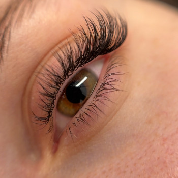 Przedłużanie rzęs 2:1 Ansty Lashes & Beauty Bar