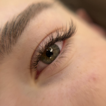 Przedłużanie rzęs Efekt Kolorowe Rzęsy Ansty Lashes & Beauty Bar