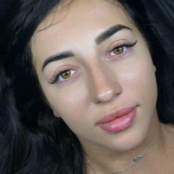 Окрашивание бровей краской