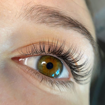 Снятие ресниц