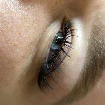 Наращивание ресниц 4D,5D
                    Салон красоты Olevi studio Варшава