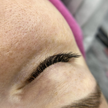 Наращивание ресниц 4D,5D
                    Салон красоты Olevi studio Варшава