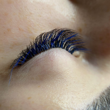 Авторские техники наращивания ресниц
                    Салон красоты Olevi studio Варшава