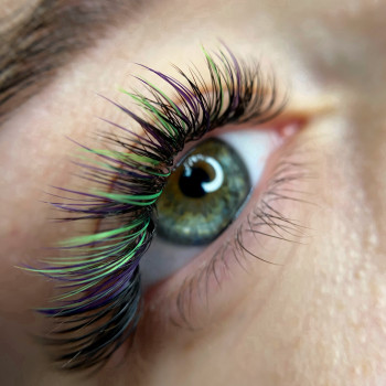 Авторские техники наращивания ресниц
                    Салон красоты Olevi studio Варшава