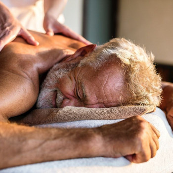 Массаж спины