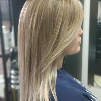 AirTouch
                    Колорист Ирина Шпильская Хайфа