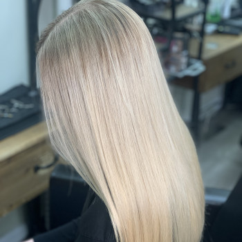 AirTouch
                    Колорист Ирина Шпильская Хайфа