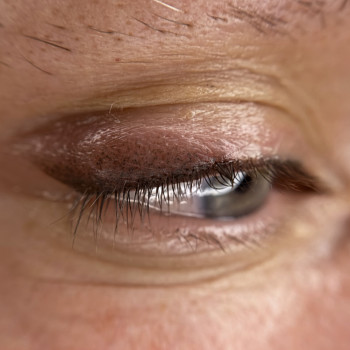 אייליינר עם טשטוש