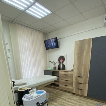 Депиляция воском: ягодицы