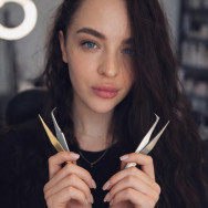 Wimpernmacher Tetiana Radionova on Barb.pro