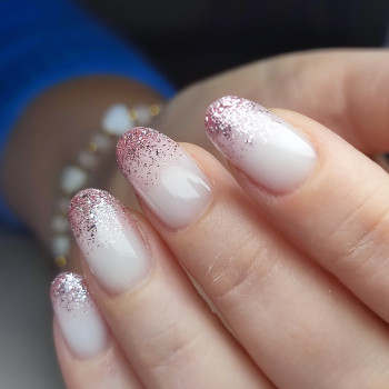 Коррекция/укрепление гелем