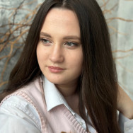 Визажист Юлія Пономаренко на Barb.pro