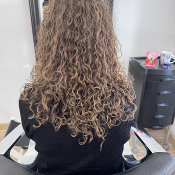 Колорирование волос