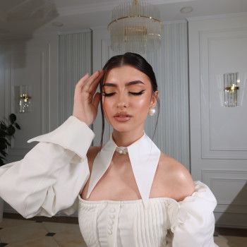 Luxury Makeup & Hair Artist ✨ Элегантные, стойкие и фотогеничные образы для свадеб, VIP мероприятий, съёмок и fashion-индустрии.
                    Визажист Viktoriia Shulha Рим