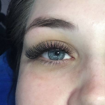 3D lash look