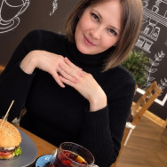 Masseur Динара  on Barb.pro