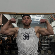 Fitnesstrainer Роман Олійник on Barb.pro