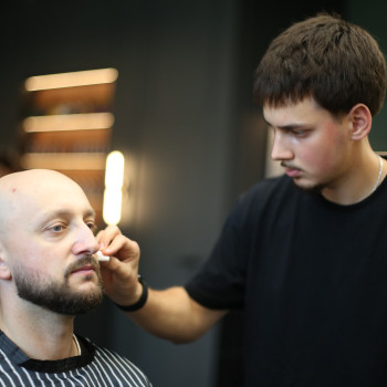 Depilacja nosa woskiem – barbershop Wilanów