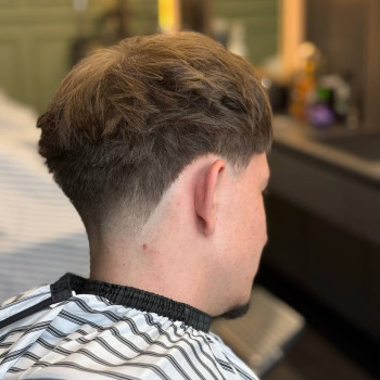 Low taper fade – modne strzyżenie męskie Wilanów