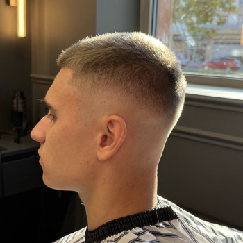 Crew cut ze skin fade – barber Wilanów