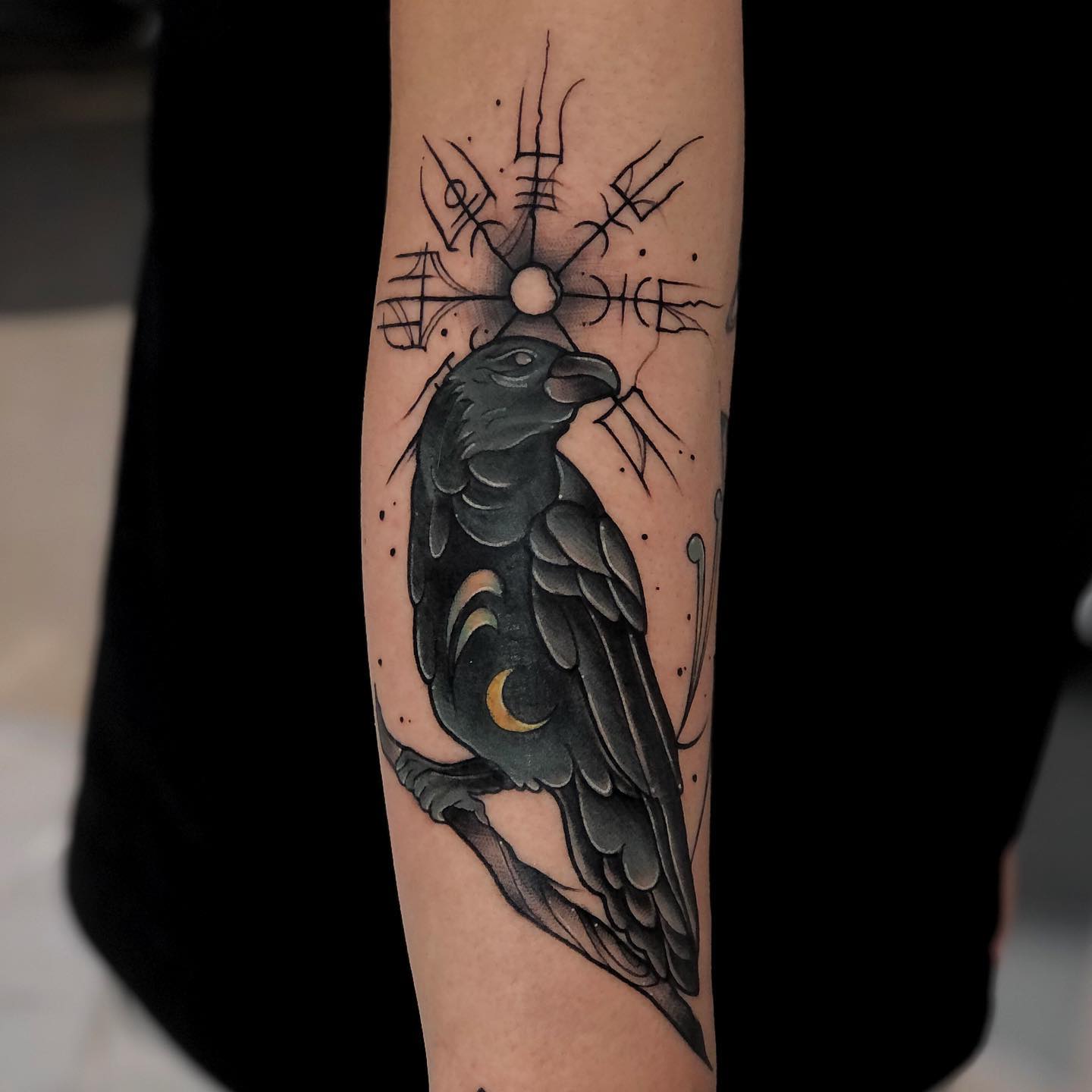 Amazing Nordic Raven Tattoos Inspired by Vikings: 34 Photo Ideas