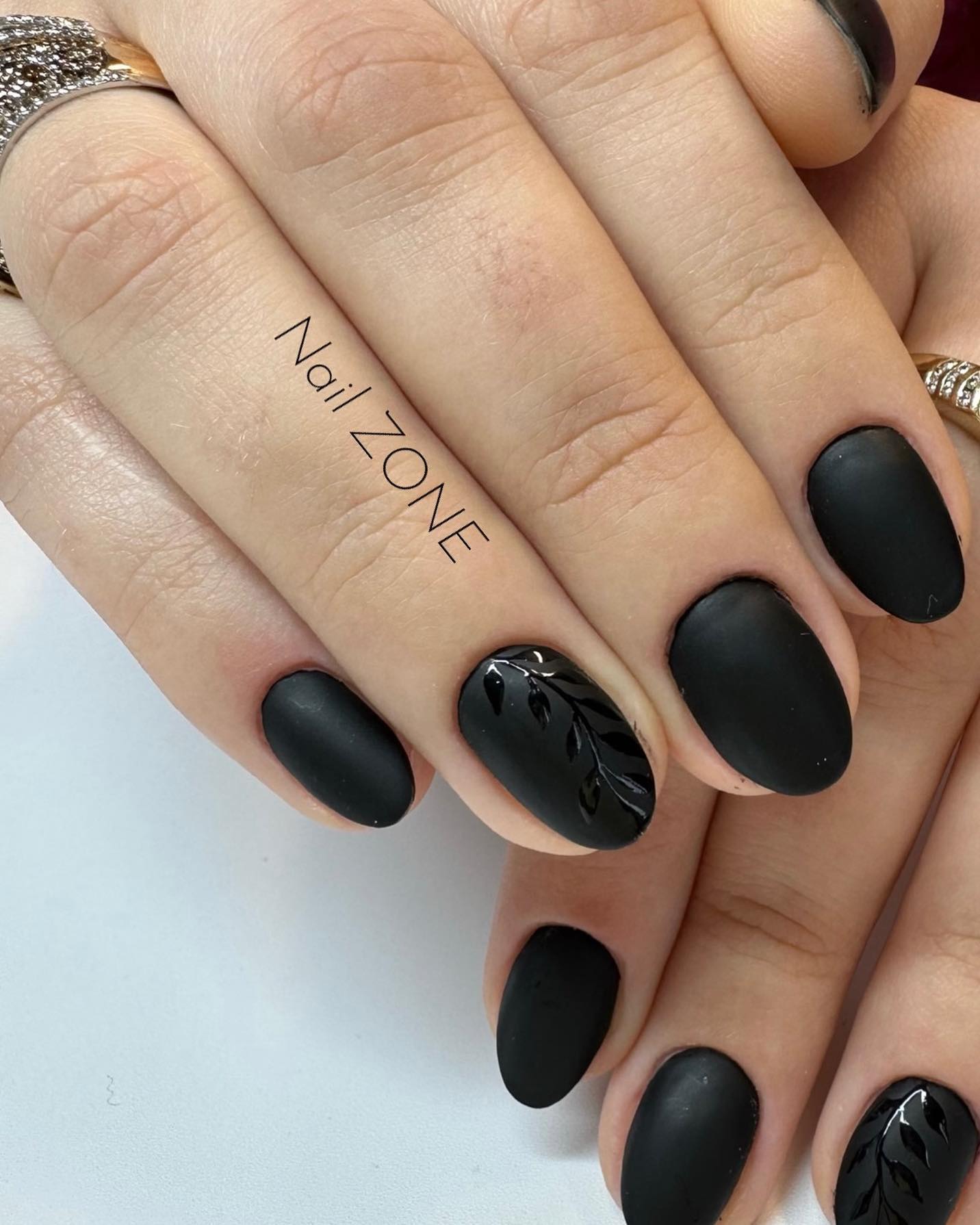 Simple black spring nails