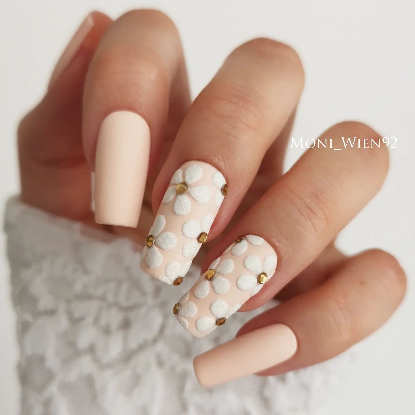 Spring square nails