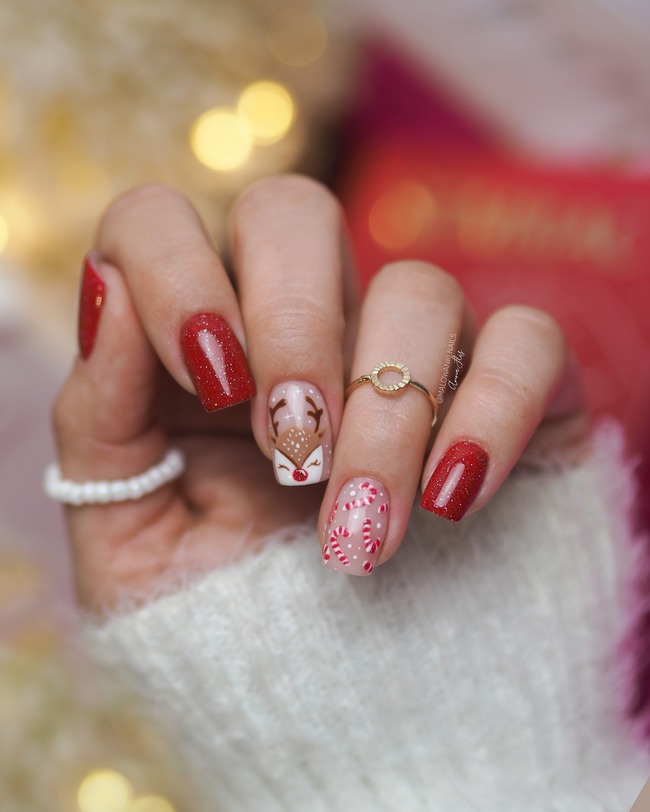 Projekt paznokci z motywem świątecznego uroku