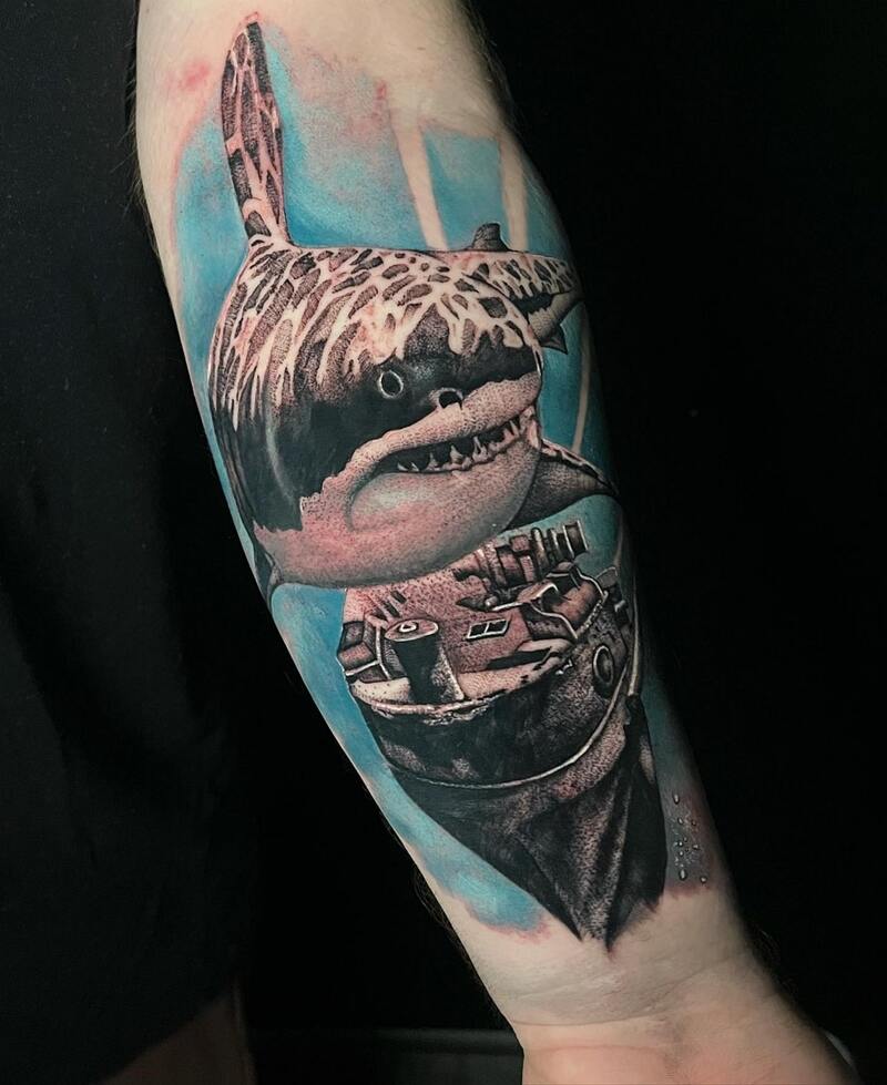 Tatuaż rekina wielorybiego