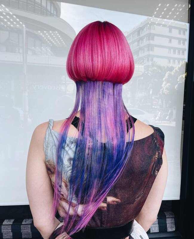 Jellyfish haircut with contrast transition