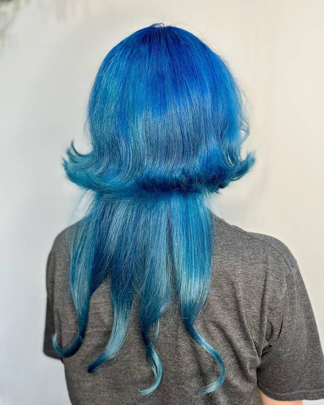 Blue bob  jellyfish haircut 