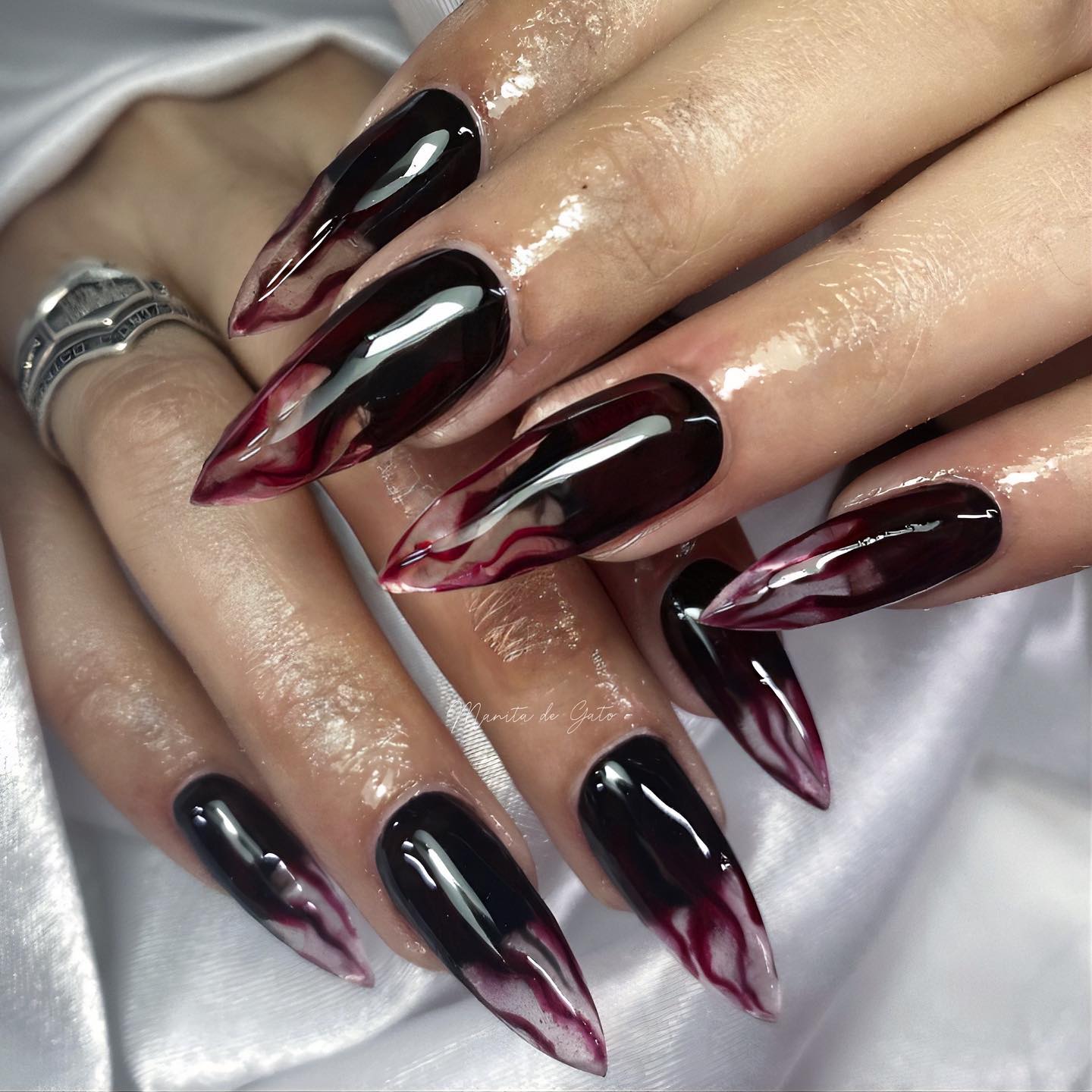 Red ombre goth nails