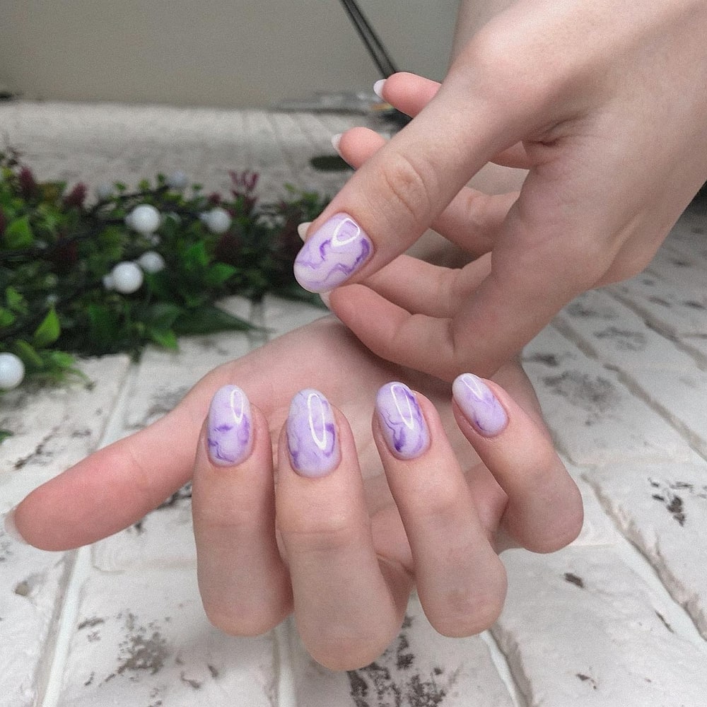 Marble Purple Nails 