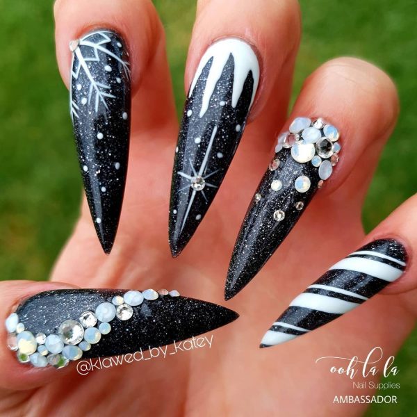 65 Best Black And White Nail Ideas For 2023