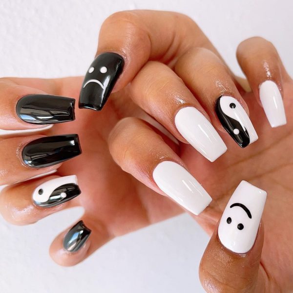 Yin Yang Black and White Nails