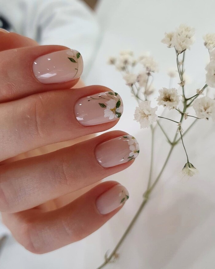Short white glossy with flowers on tips
