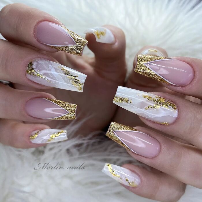 Coffin wedding nails with marble elements and gold glitter