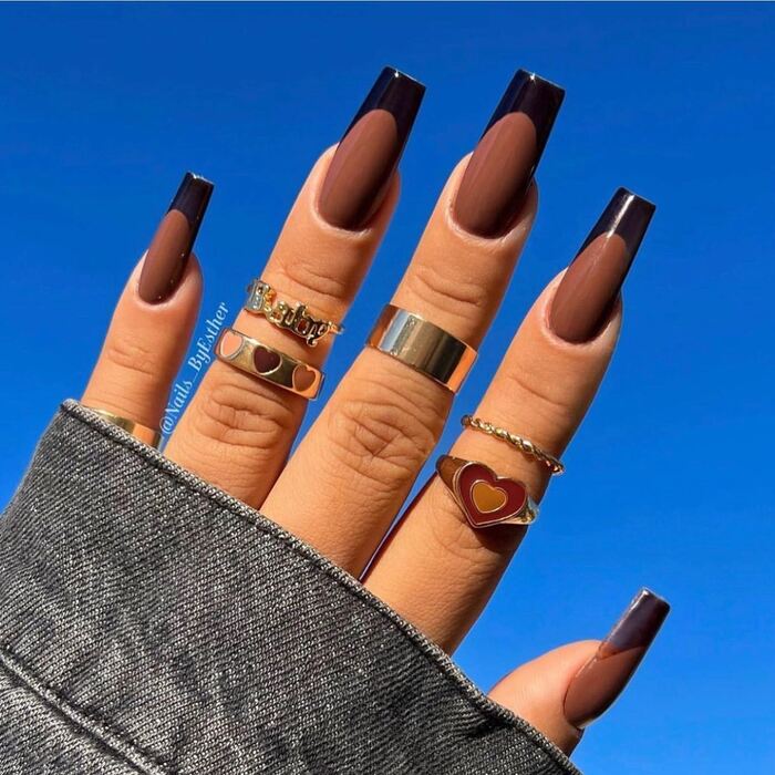 Fall Nails With Brown Base and Black Tips