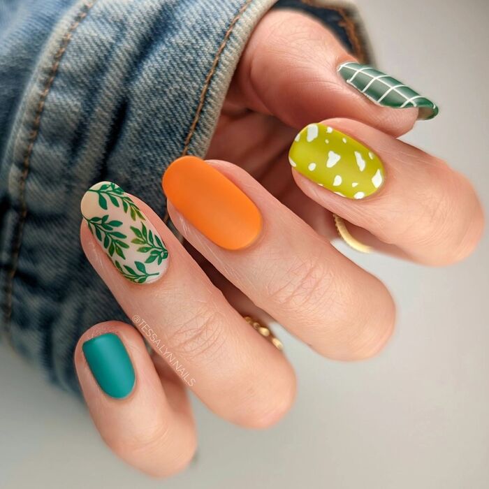 Brown marble lv nails in 2023  Brown acrylic nails, Cute acrylic nail  designs, Overlay nails