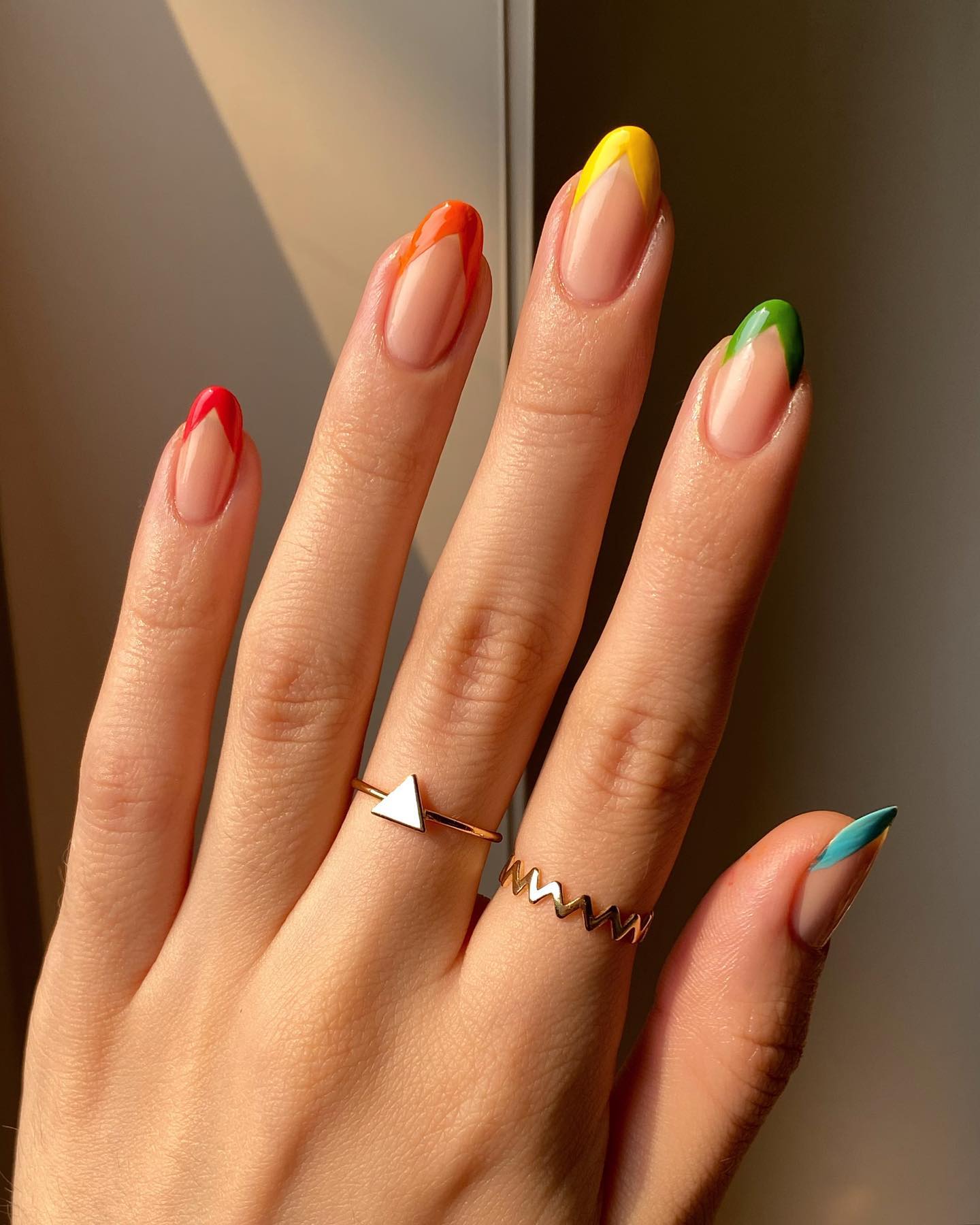 v-french tip rainbow nails