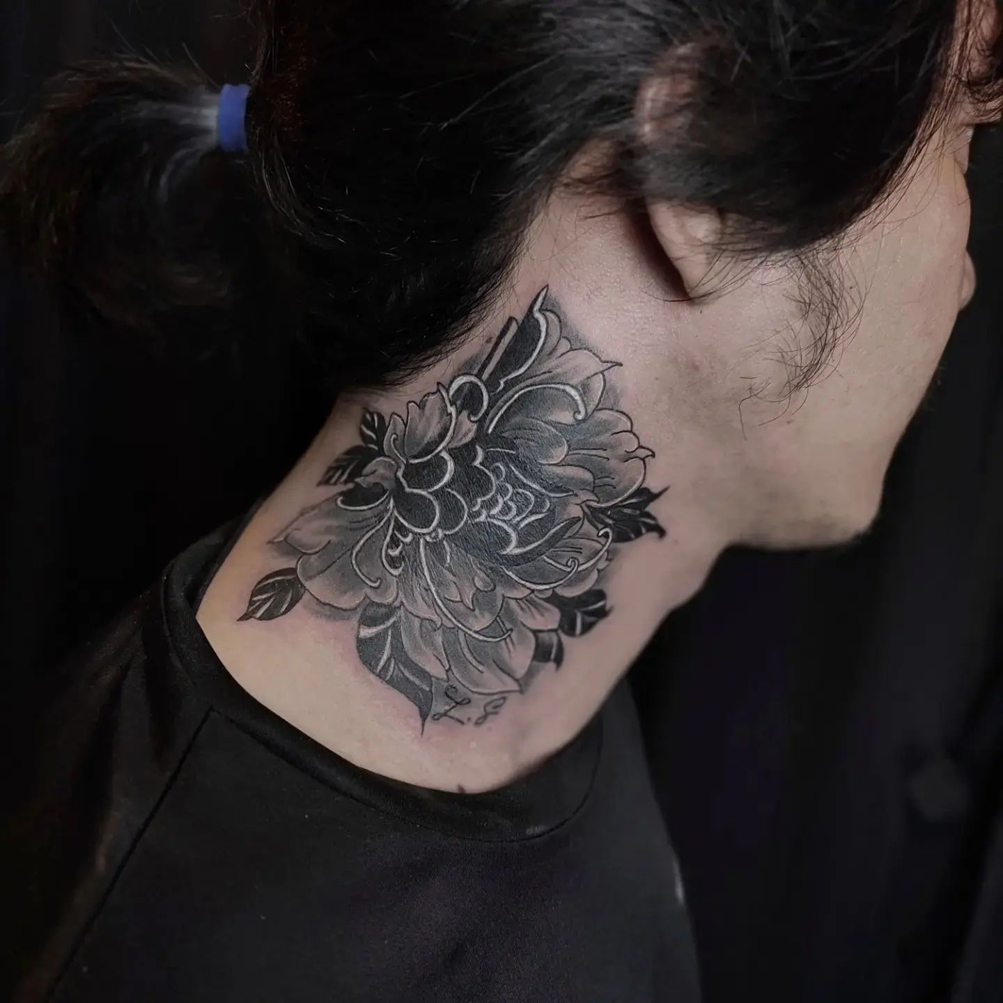 japanese flower neck tattoo