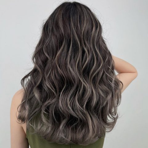 Long layered brown hair with highlights