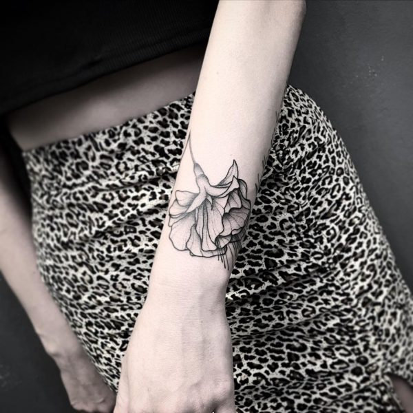 Japoński lotosowy tatuaż